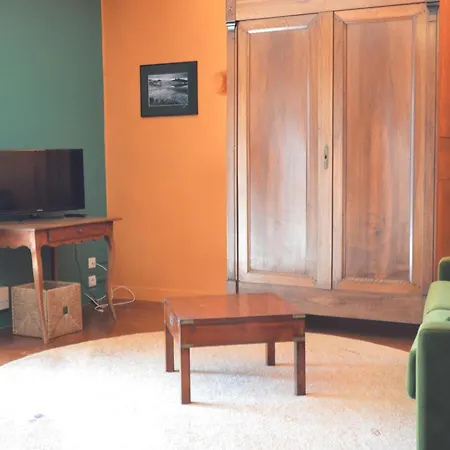 Maison Vigneronne Renovee Avec Charme A - Fr-1-604-52 Holiday home Loupian