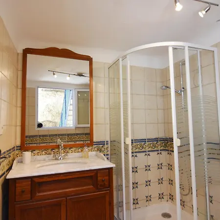 Maison Vigneronne Renovee, Charme Et Serenite, 3 Chambres, Garage, Patio Et Terrasses, Proche Etang De Thau. - Fr-1-604-52 *