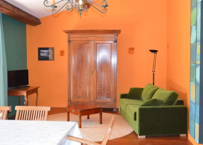 Casa vacanze Maison Vigneronne Rénovée Avec Charme à - Fr-1-604-52 *